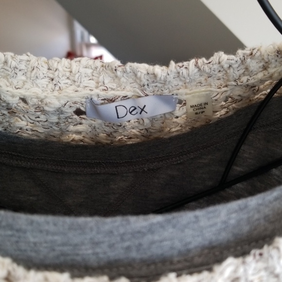 Dex Size Small Sweater - Picture 3 of 3